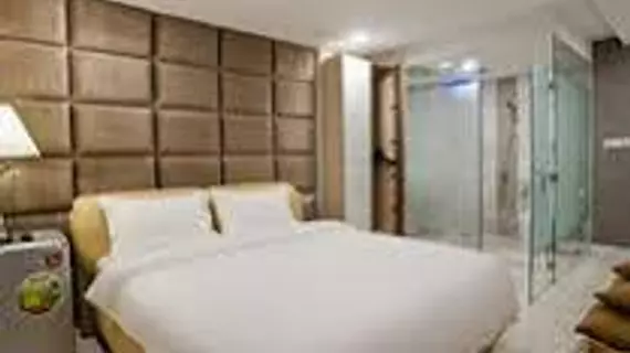 Hong Kong Kaiteki Hotel | Binh Duong (vilayet) - Ho Şi Min Şehri (ve civarı) - Ho Chi Minh City - Quận 1 - Ho Chi Minh Şehri Merkezi