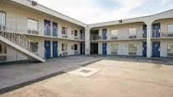 Motel 6 Decatur | Alabama - Huntsville (ve civarı) - Decatur