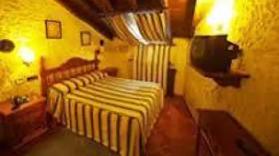 Hotel La Casona De Luis | Cantabria - Santillana del Mar