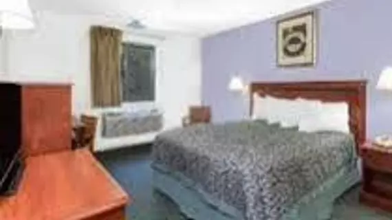 Days Inn Warrensburg | Missouri - Clinton - Warrensburg