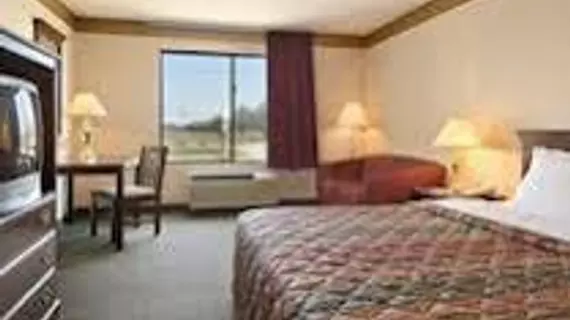 DAYS INN & SUITES POCAHONTAS | Arkansas - Pocahontas