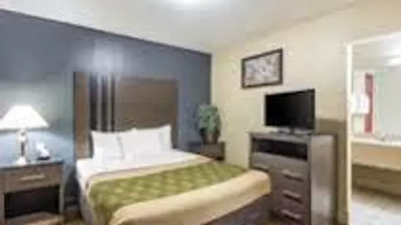 Econo Lodge Inn & Suites I-35 at Shawnee Mission | Kansas - Kansas City (ve civarı) - Mission