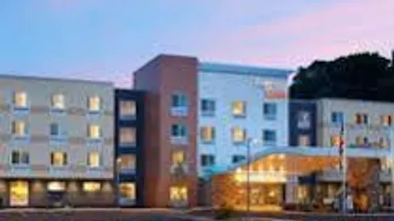 Fairfield Inn & Suites by Marriott Springfield Northampton/Amherst | Massachusetts - Springfield (ve civarı) - Northampton