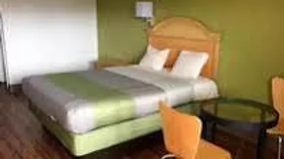 Red Carpet Inn Parkersburg | Batı Virginia - Parkersburg (ve civarı) - Parkersburg