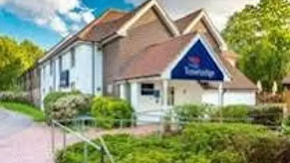 Travelodge London Chigwell | Londra (ve civarı) - Redbridge - Woodford Green