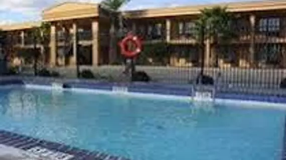 Days Inn Lake Charles | Louisiana - Lake Charles (ve civarı) - Lake Charles