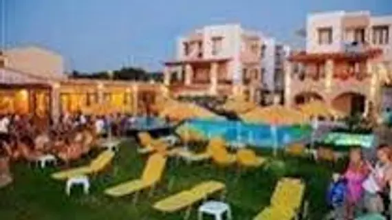 Ekavi Hotel | Girit Adası - Rethimnon (bölge) - Rethimnon