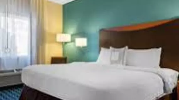 Fairfield Inn & Suites Bismarck South | Kuzey Dakota - Bismarck (ve civarı) - Bismarck