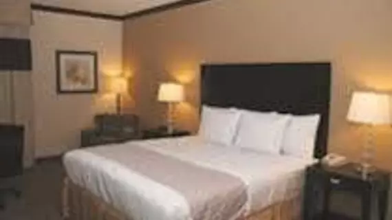 La Quinta Inn & Suites Burleson | Teksas - Fort Worth (ve civarı) - Burleson