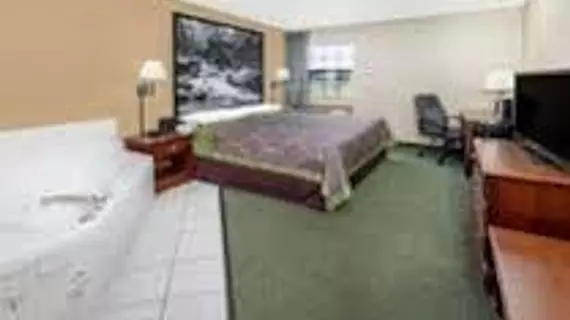 Super 8 by Wyndham Pine Bluff | Arkansas - Pine Bluff (ve civarı) - Pine Bluff