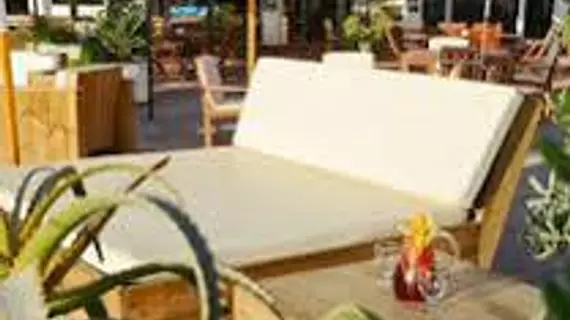 AzuLine Apartamentos Costa Mar | Balearic Adaları - İbiza Adası - Sant Antoni de Portmany