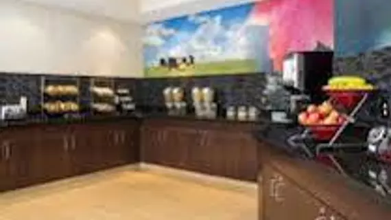 Fairfield Inn & Suites Oshkosh | Wisconsin - Oshkosh