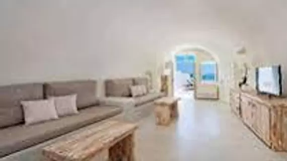 The Ivory Suite | Ege Adaları - Santorini