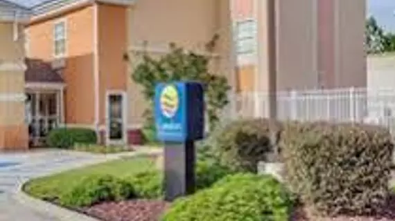 Comfort Inn & Suites Slidell | Louisiana - Slidell