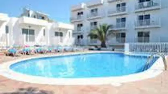 AzuLine Apartamentos Costa Mar | Balearic Adaları - İbiza Adası - Sant Antoni de Portmany