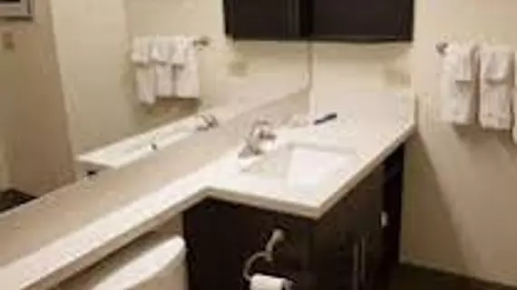 Candlewood Suites Alexandria | Louisiana - Alexandria (ve civarı) - Alexandria