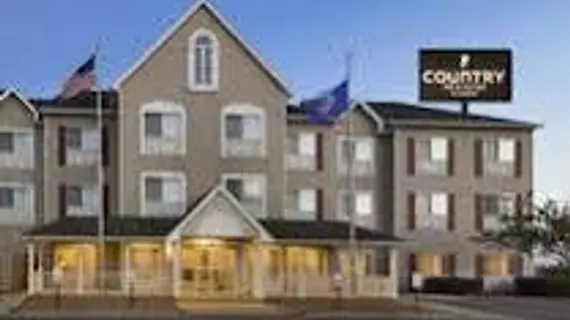 Country Inn & Suites Owatonna | Minnesota - Owatonna (ve civarı) - Owatonna