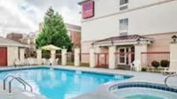 Comfort Suites Montgomery | Alabama - Montgomery (ve civarı) - Montgomery