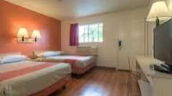 Motel 6 Los Angeles - Baldwin Park | Kaliforniya - Los Angeles County - San Gabriel Valley