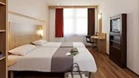 ibis Berlin Neukölln | Berlin (ve civarı) - Neukoelln - Berlin-Britz