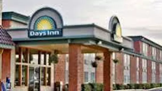 DAYS INN MT VERNON | Washington - Vernon Dağı (ve civarı) - Mount Vernon