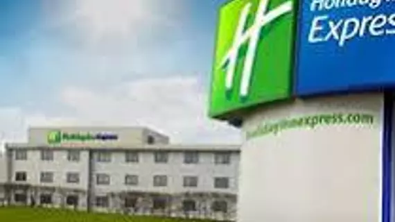 Holiday Inn Express Manchester Airport | Manchester (ve civarı) - Trafford - Altrincham