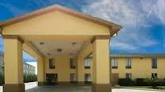 Super 8 by Wyndham Sulphur Lake Charles | Louisiana - Lake Charles (ve civarı) - Sulphur