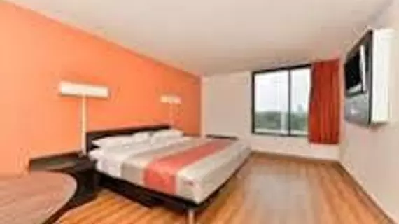 Motel 6 Fort Worth - Downtown East | Teksas - Fort Worth (ve civarı) - Fort Worth