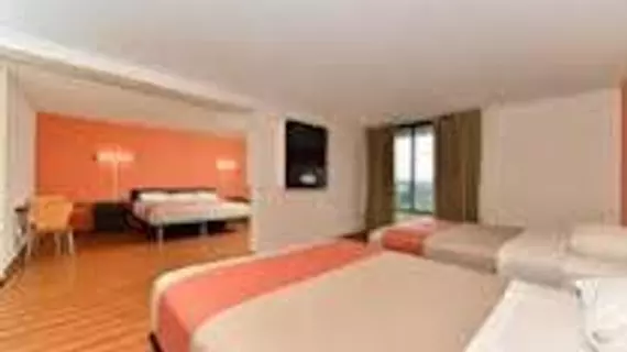 Motel 6 Fort Worth - Downtown East | Teksas - Fort Worth (ve civarı) - Fort Worth