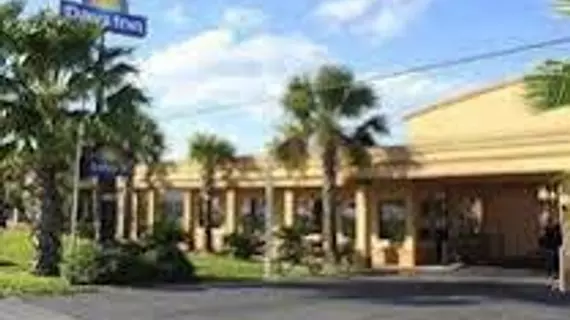 Days Inn Lake Charles | Louisiana - Lake Charles (ve civarı) - Lake Charles