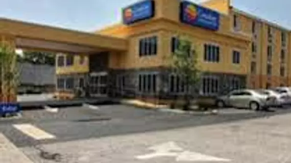 Comfort Inn and Suites | Güney Karolayna - Greenville - Spartanburg (ve civarı) - Greenville