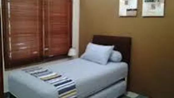 Junjunan Dalam Sharia Guesthouse | West Java - Bandung (ve civarı) - Bandung