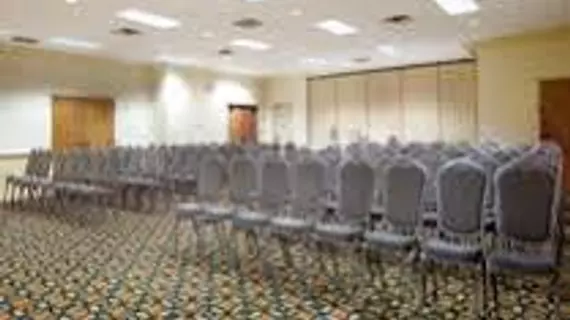 RAMADA LAFAYETTE CONFERENCE CENTER | Louisiana - Lafayette (ve civarı) - Lafayette