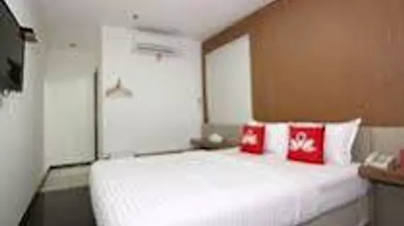 ZEN Rooms Gajah Mada Hasyim Ashari | West Java - Cakarta (ve civarı) - Cakarta