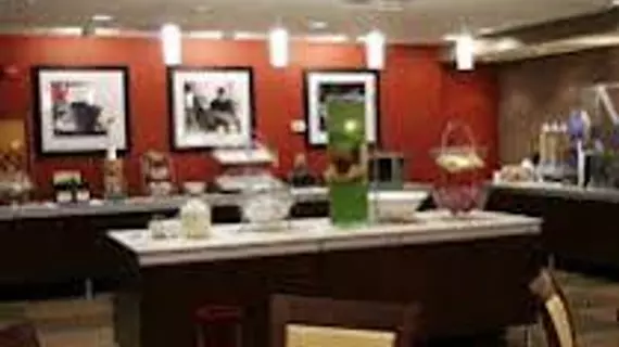 Hampton Inn & Suites Shreveport | Louisiana - Bossier Parish - Shreveport (ve civarı) - Shreveport