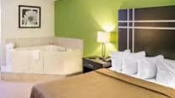 Quality Inn & Suites Hardeeville | Güney Karolayna - Hilton Head (ve civarı) - Hardeeville