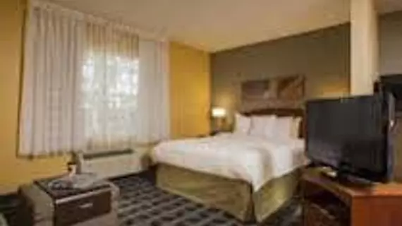 TownePlace Suites Greenville Haywood Mall | Güney Karolayna - Greenville - Spartanburg (ve civarı) - Greenville