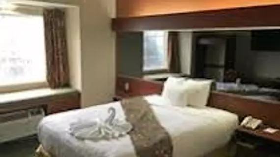 Americas Best Value Inn and Suites Lake Charles | Louisiana - Lake Charles (ve civarı) - Lake Charles