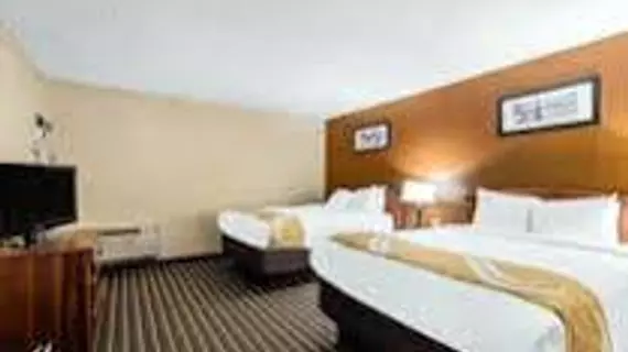 Quality Inn & Suites River Suites | Tennessee - Gatlinburg - Pigeon Forge (ve civarı) - Sevierville