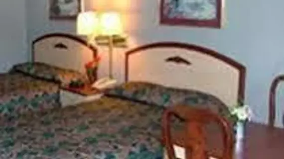 Budget Inn & Suites - Talladega | Alabama - Oxford (ve civarı) - Talladega