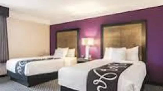 La Quinta Inn & Suites Shreveport Airport | Louisiana - Bossier Parish - Shreveport (ve civarı) - Shreveport