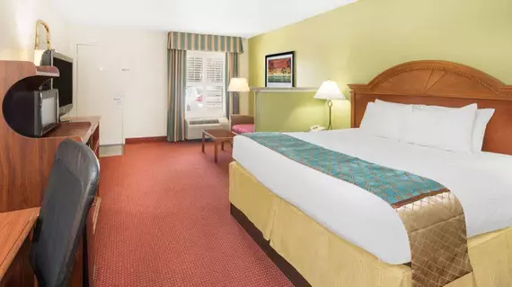 Baymont Inn and Suites Orangeburg North | Güney Karolayna - Orangeburg (ve civarı) - Orangeburg