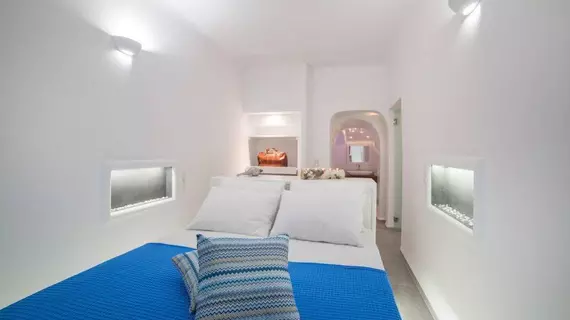 Fira Deep Blue Suite | Ege Adaları - Santorini