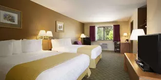 Howard Johnson Express Inn - Leavenworth