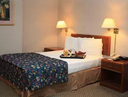 Fern Valley Hotel and Conference Center | Kentucky - Louisville (ve civarı) - Louisville