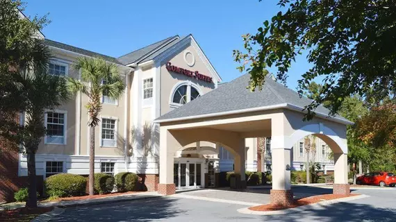 Comfort Suites Hilton Head Island Area | Güney Karolayna - Hilton Head (ve civarı) - Bluffton