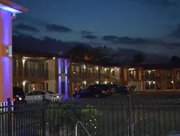 Econo Lodge | Louisiana - Lake Charles (ve civarı) - Lake Charles