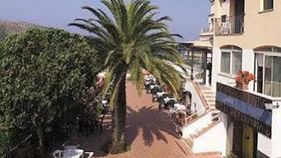 Albergo Santa Caterina | Campania - Salerno (il) - Centola - Palinuro