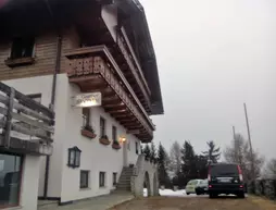 Gasthof Hoerschwang | Trentino-Alto Adige - Güney Tirol (il) - San Lorenzo di Sebato