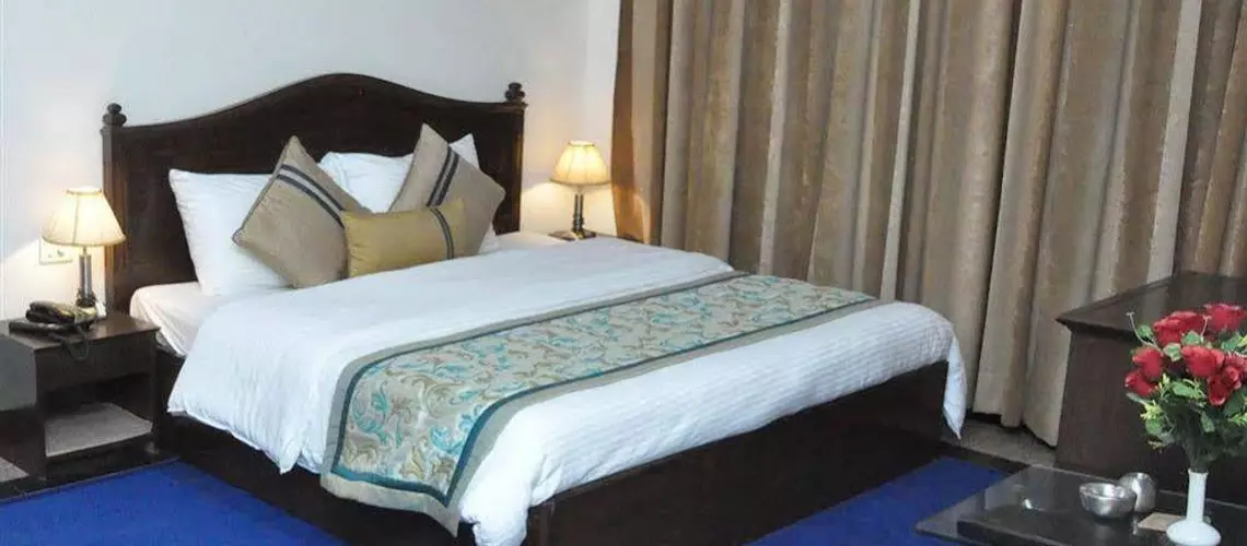 Tulip Inn Green n Breeze | Uttarkand - Dehra Dun Bölgesi - Dehradun - Mussoorie